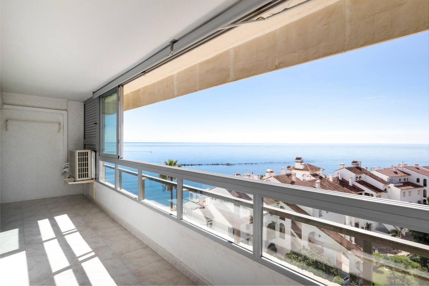 Stunning Apartment 50 Meters From The Sea Benalmadena Luaran gambar