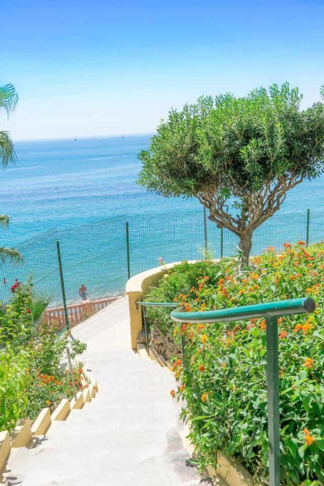Stunning Apartment 50 Meters From The Sea Benalmadena Luaran gambar